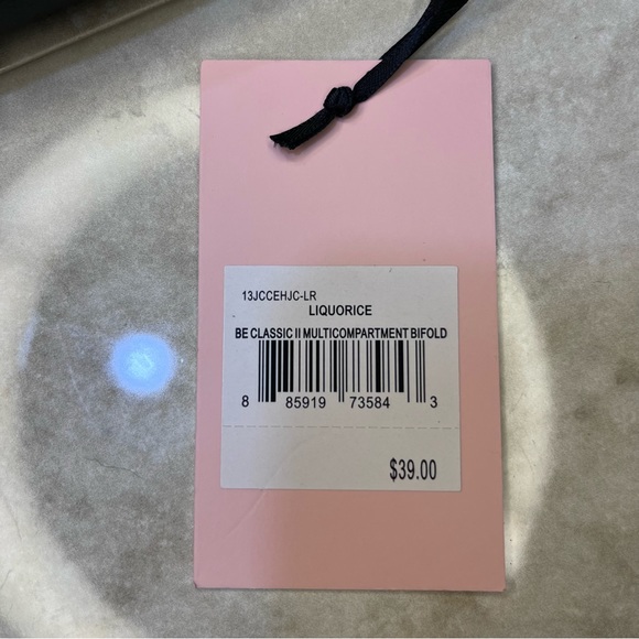 Juicy Couture BE Classic II Satchel & Matching Multicompartment Bifold Wallet - Picture 10 of 15